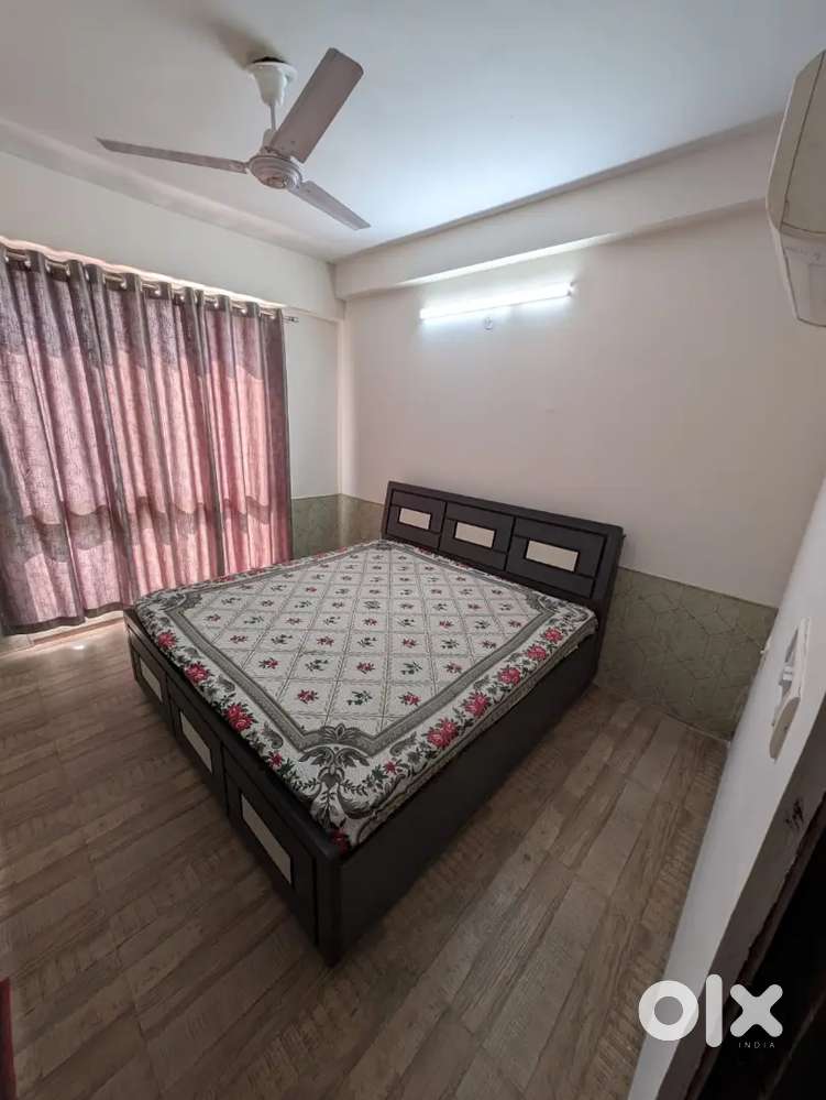 NEAR SKIT CLG, FULLY FURNISHED STUDIO AVAILABLE FOR FAMILY, BACHELOR