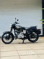 Royal Enfield standard 350 well maintained vechicle available now