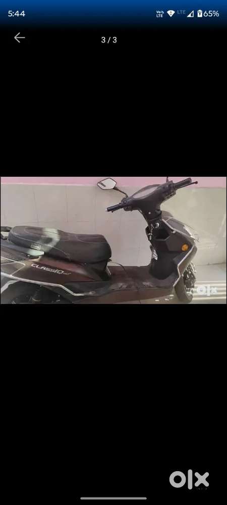 Selling my brand new look alike okaya scooty 9000 km driven