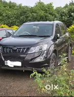 Mahindra XUV500 2015