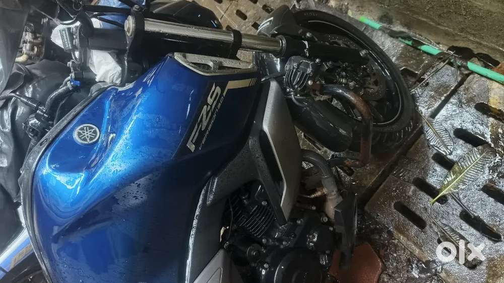 Yamaha fzs 2nd owner sale