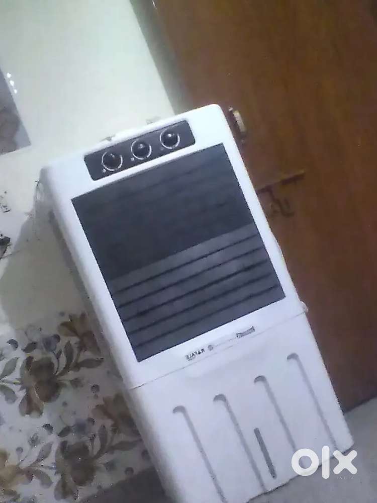 Ice coolling , plastic new cooler