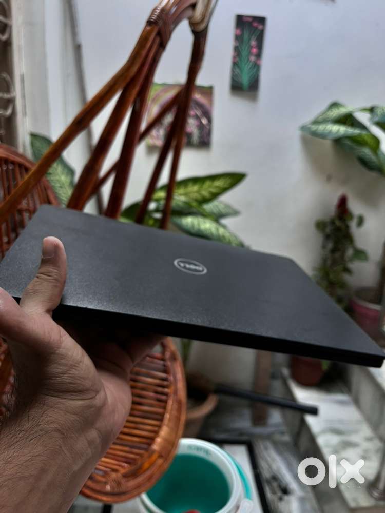 Dell laptop, Touchscreen ,i5, 7gen