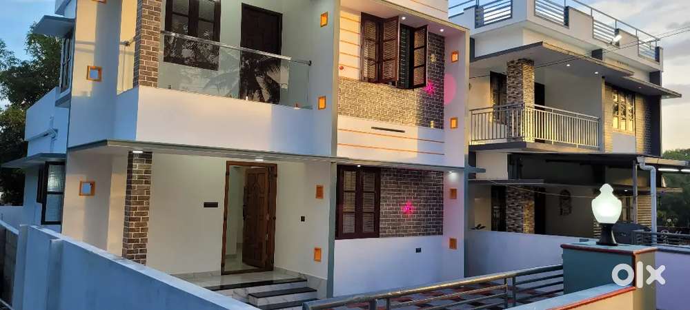 52 lakh  3 bedroom new house. 5 km from park