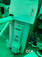 Daikin Split AC - Gently Used, Excellent Condition, Energy Efficient