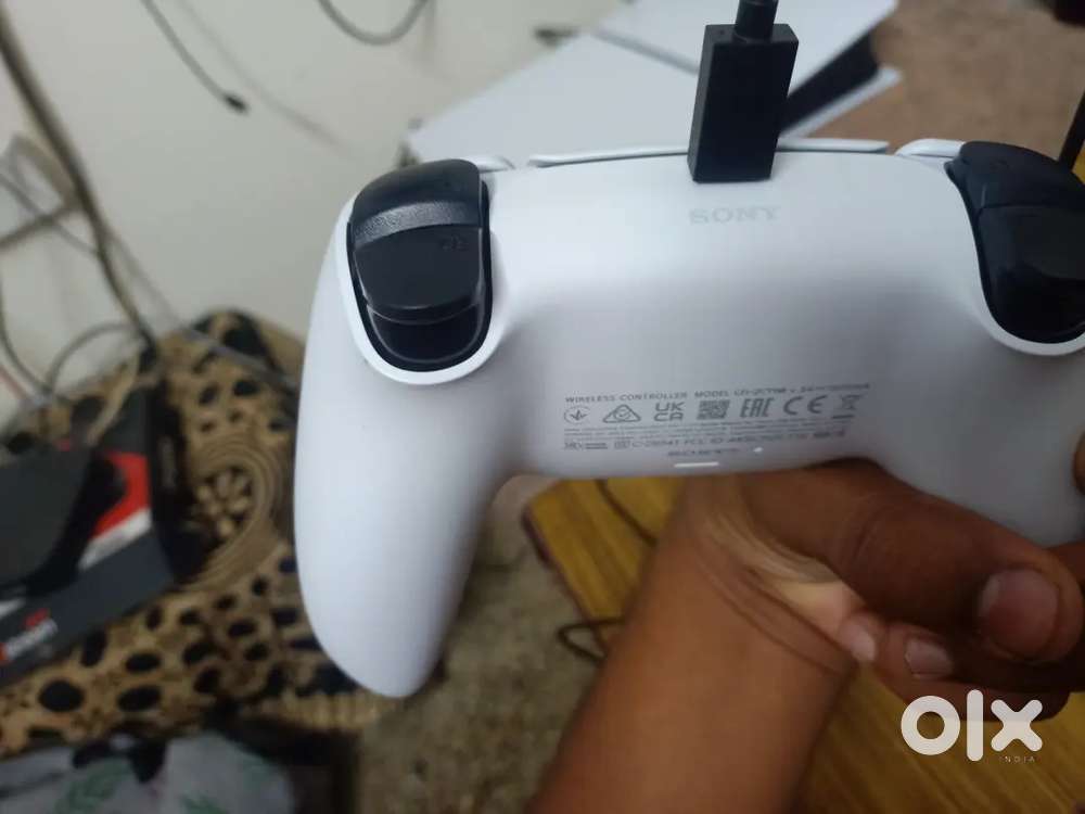 Ps 5 with perfect condotion