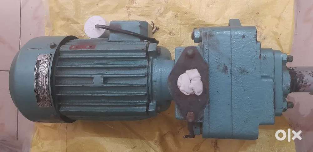 CRI 1.5 HP 2 Stage JET Pump - 4 years old (Good working condition)