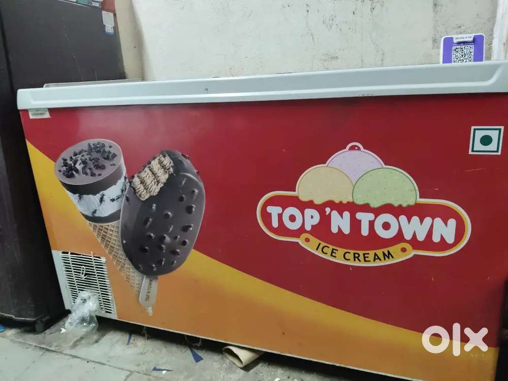 Ice cream deep fridge