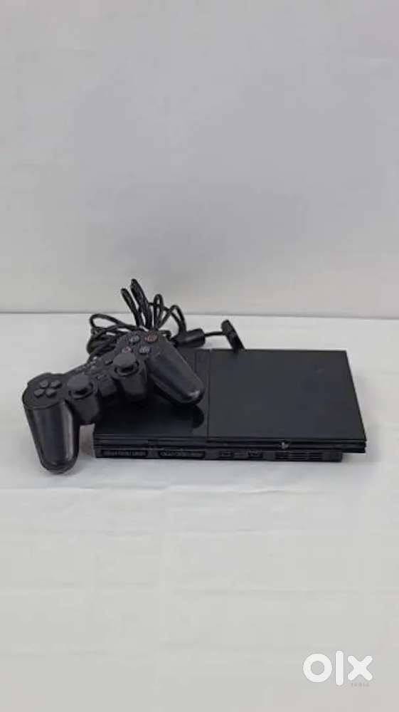 Ps2 slim For sale with game cd