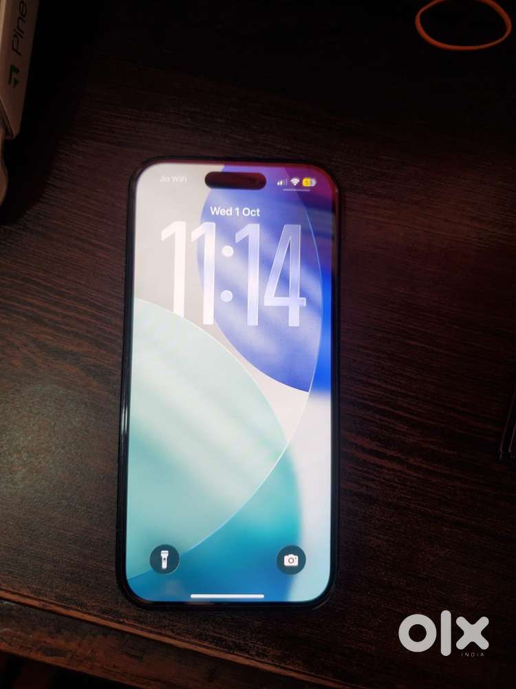 iPhone 15 128GB