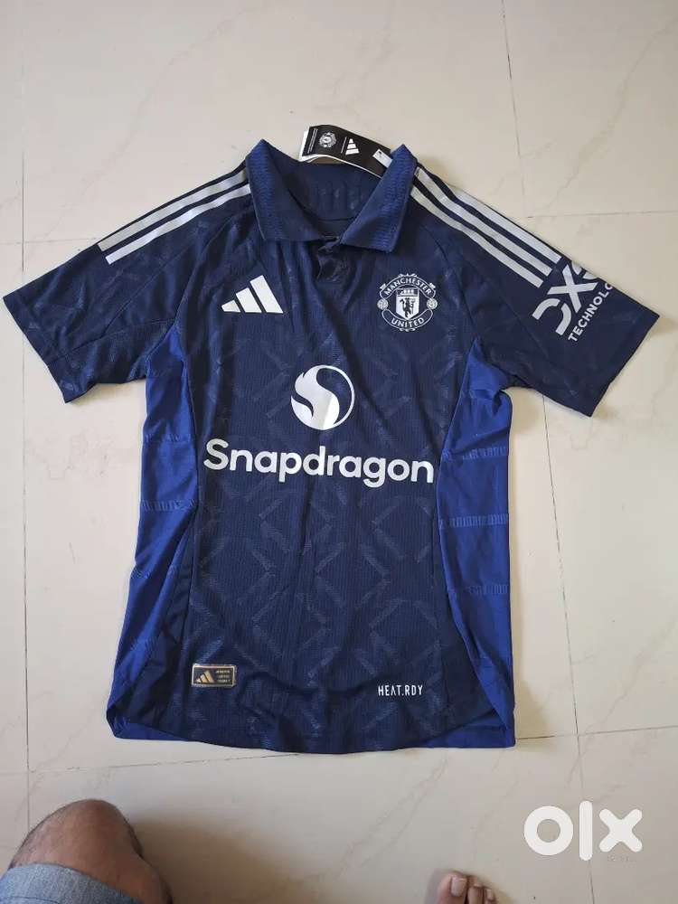 Manchester United Away jersey 24/25