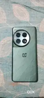 One plus 12 (16/512) flowy emrald colour