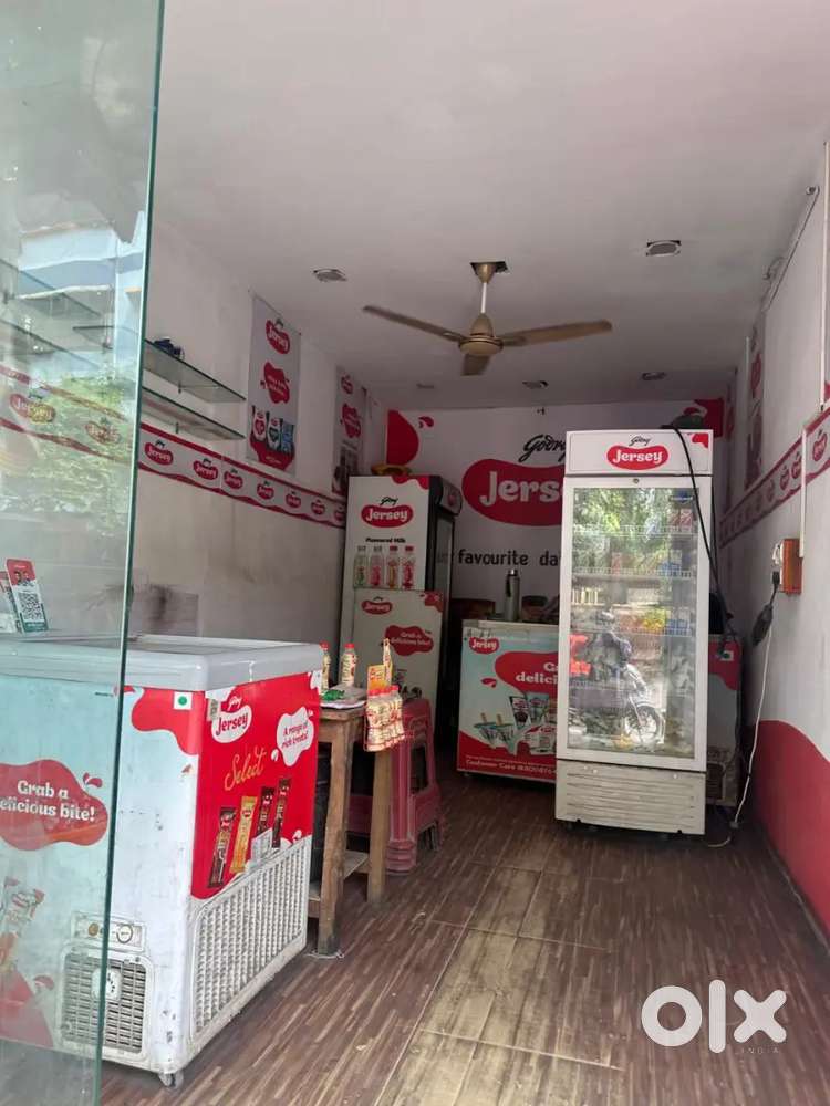 Commercial indipendent house sale