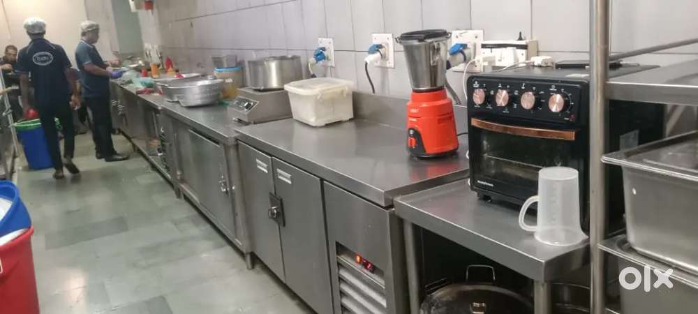 Utility helper (mori wala) Food + Accomodation free. Rehna, Khana free