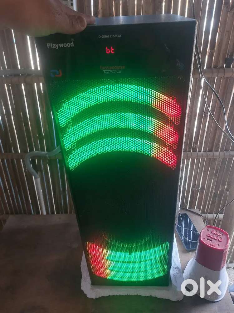 Taaj tower speaker 1 day old only