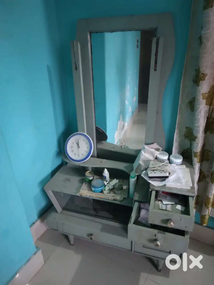 Dress in table good condition