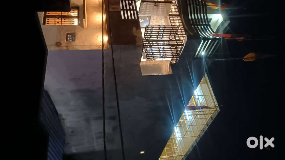 800 sqft Shop Fully Furnished in Main Grain Market Aminabad