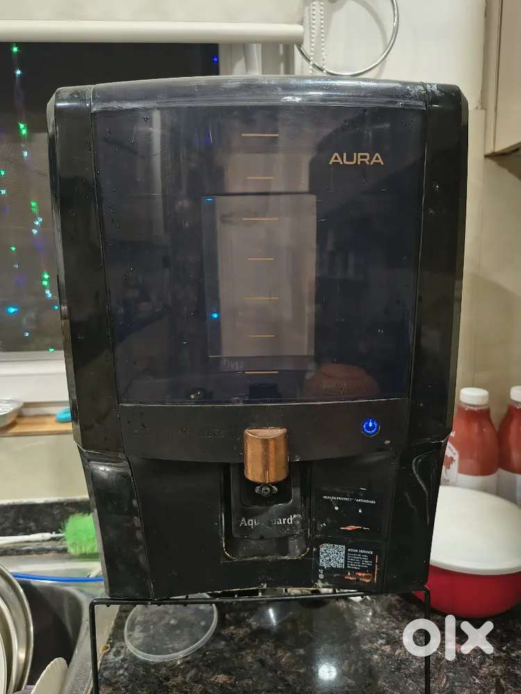 Aquaguard Aura RO + UV + MTDS + Copper in working condition.