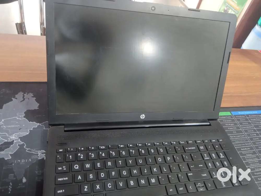 I3 7th gen 8gb ram 256gb ssd. 15.6 display size