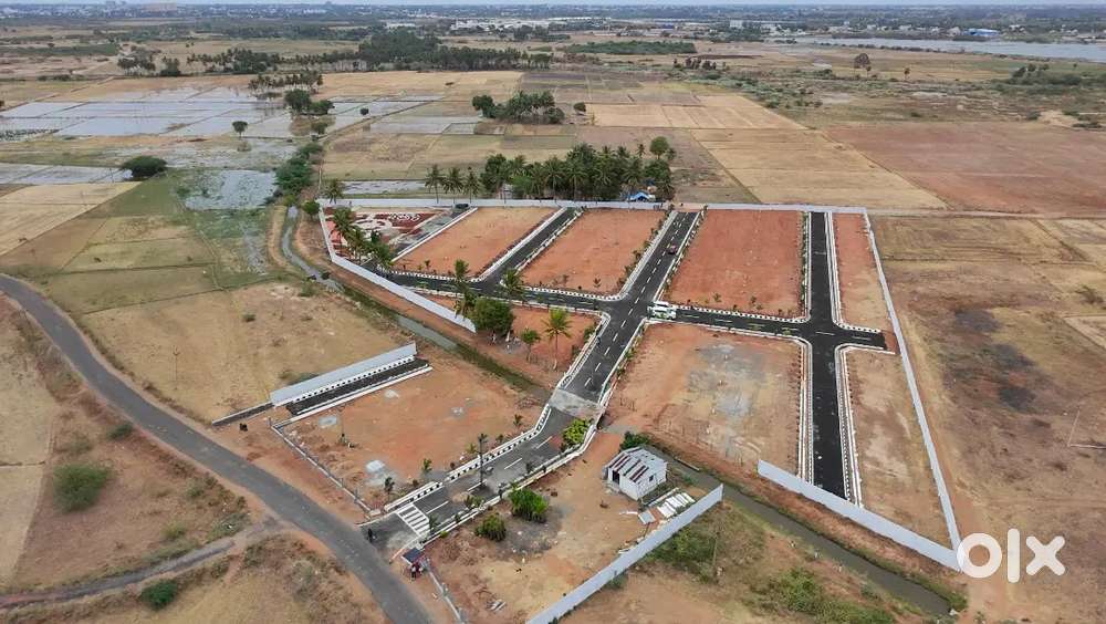 Grand Entrance Arch,7ft Compound Wall, black top Thar Roads,24/7 CCTV