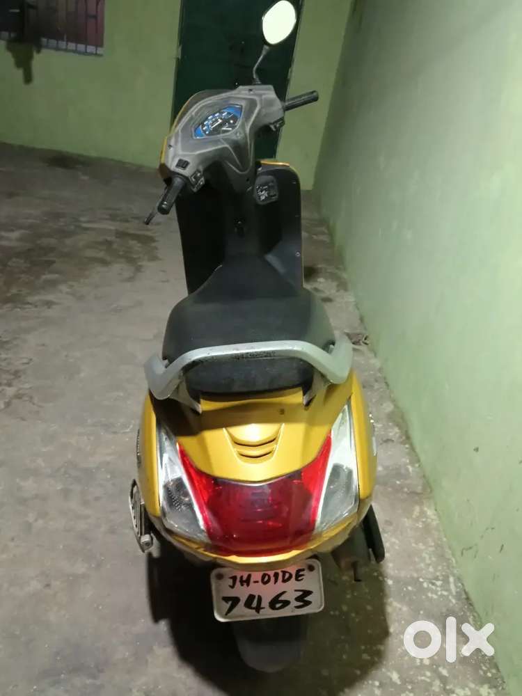 Activa 5g for immediate sell