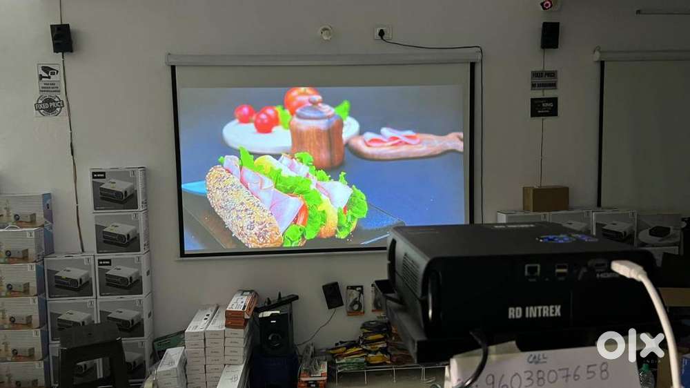 New Best quality 4K 3D projectors and screens wall tripod at wholesale