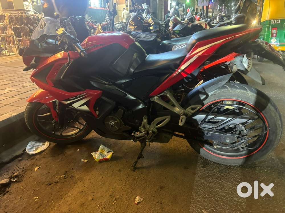 Red colour well maintained 2nd owner Pulsar bike