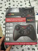 Redgear Pro Wireless Gamepad with 2.4GHz Wireless Technology