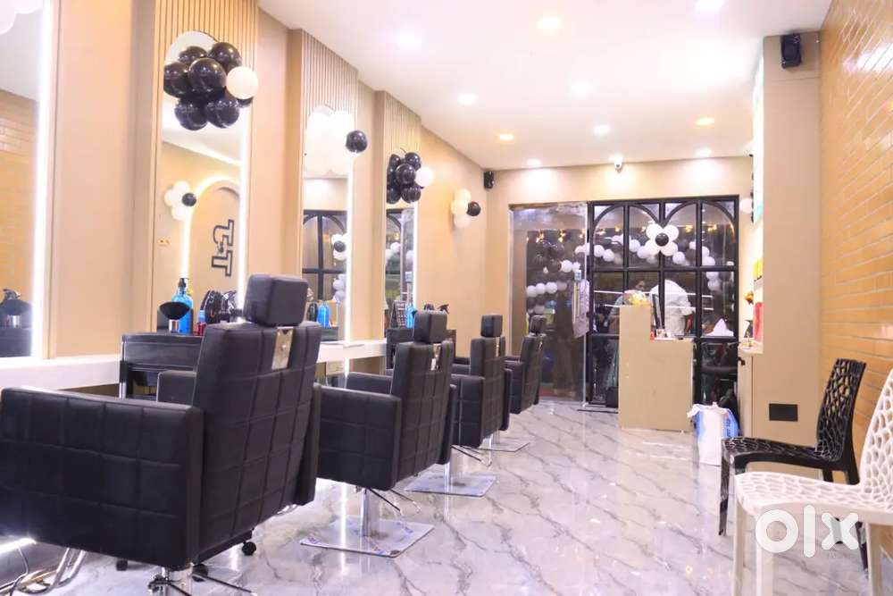 Saloon shop for sale