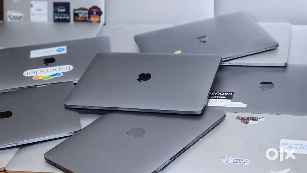 Macbook Pro i5 8gb Ram 256gb Apple SSD FRESH CONDITION