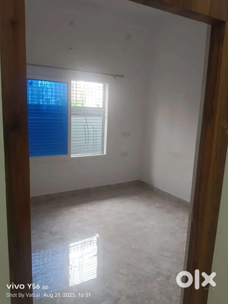 2bhk flat meera pur basahi taktakpur varanasi