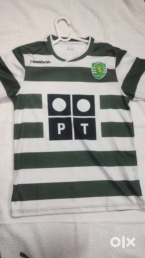 SPORTING LISBON FOOTBALL JERSEY