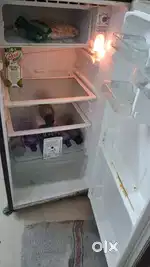 Lg fridge to sell out due to shifting
