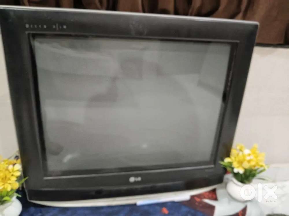 ( LG crt TV )