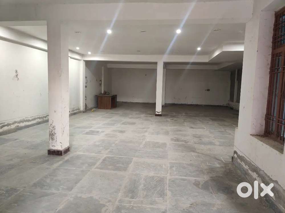 Near Rajesh toyota agra road