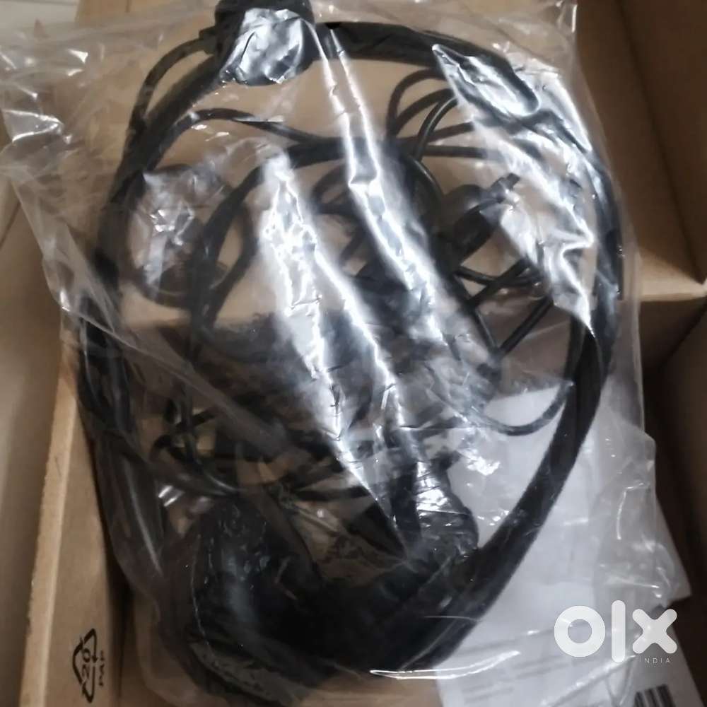 Headset with mic