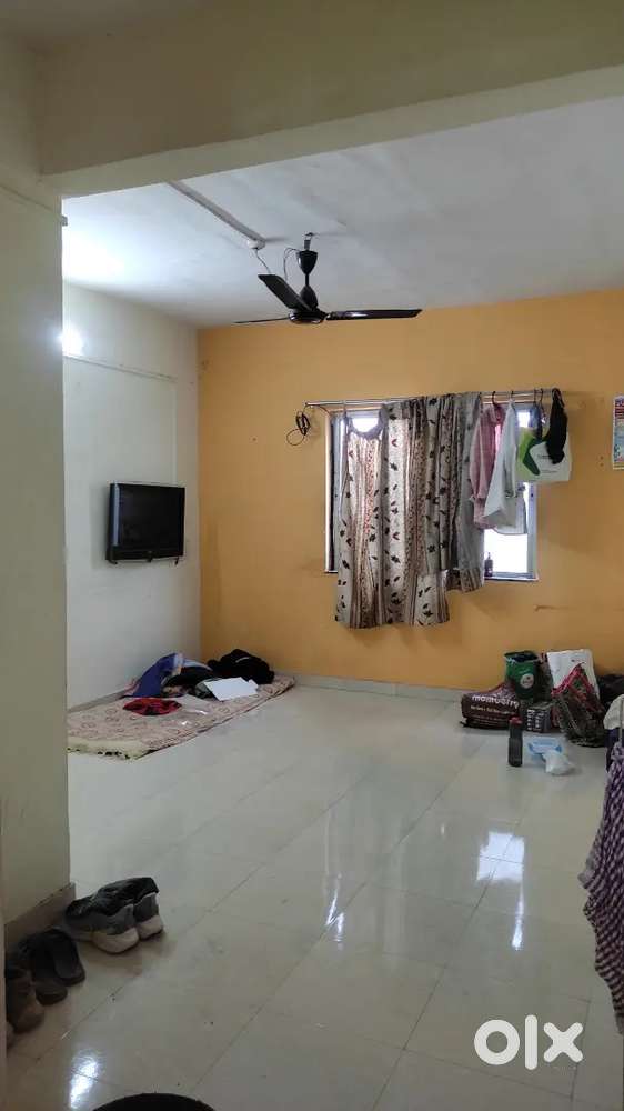 1 Male Roommate Required