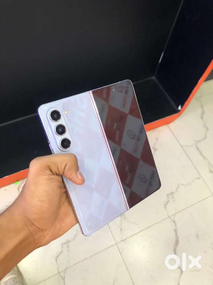 Samsung Z fold 5 256gb