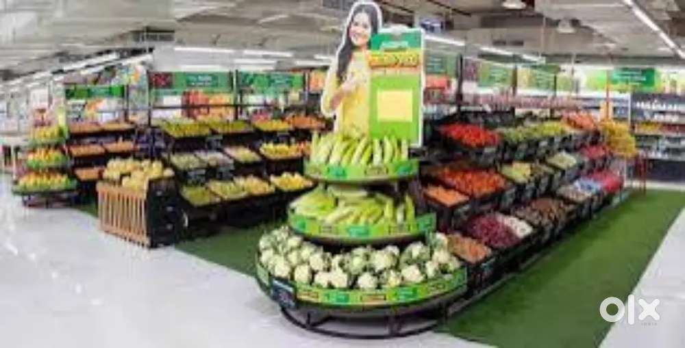 Wanted male/female store staffs with daily 1000