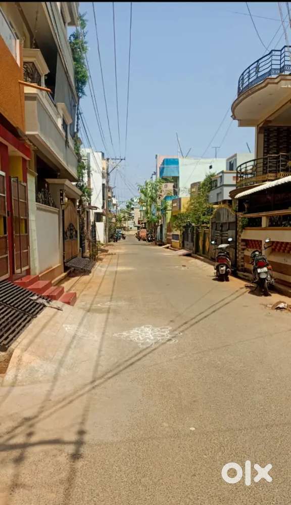 Moolakulam Amirtha school front area approved plot for sale