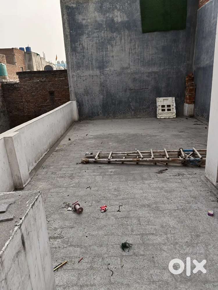 House for student/bachelor/ small family