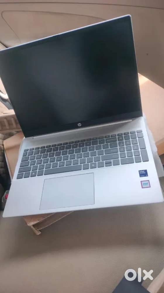 HP Pavilion AI Laptop, Intel Core Ultra 5 125U, 10-12 TOPS, 16GB DDR5,