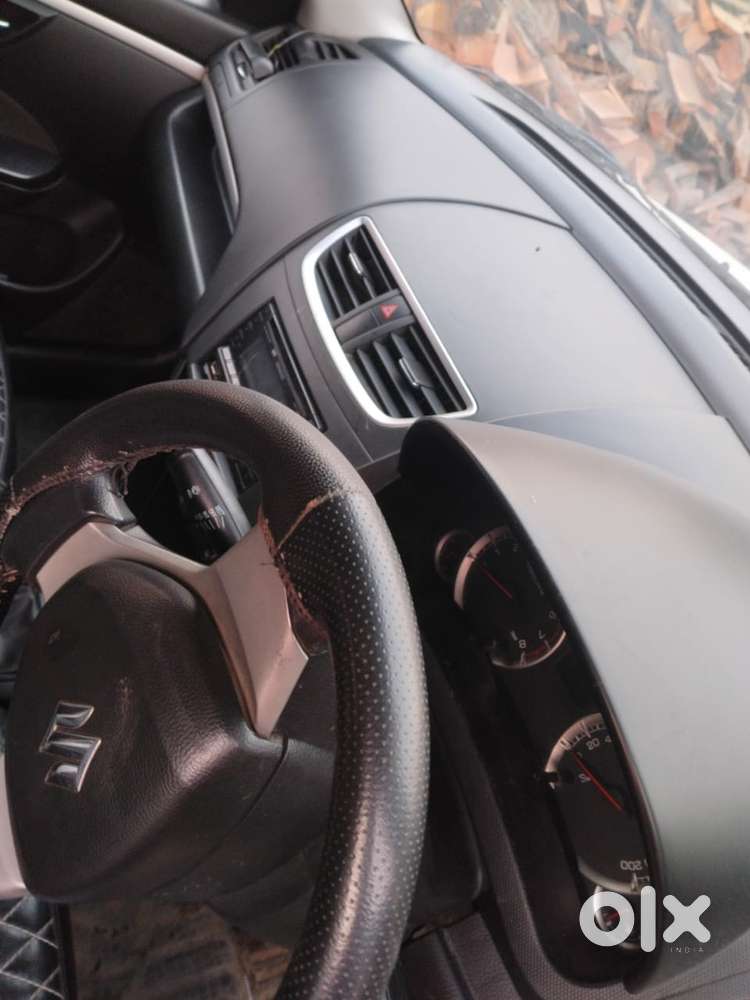 Maruti Suzuki Swift 2015 Petrol 27000 Km Driven