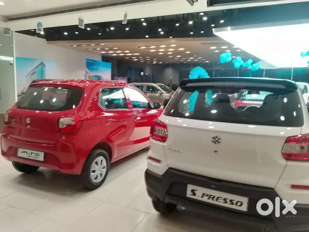 Wanted sales Executive for car showroom