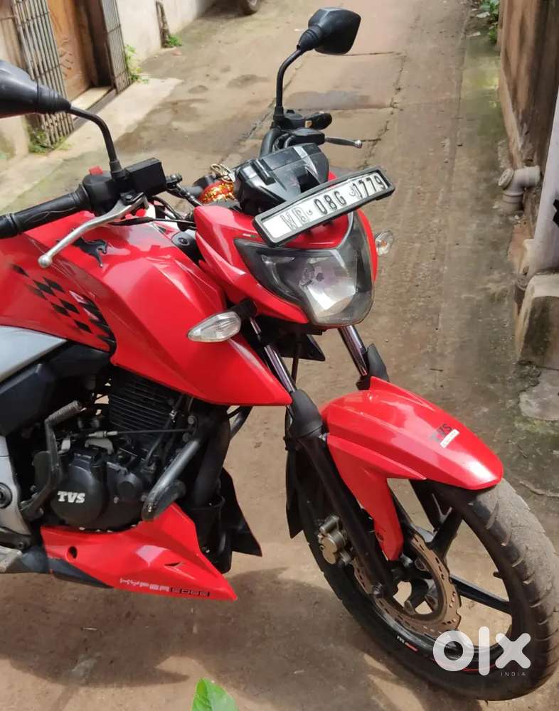 TVS / Apache RTR 160 4V NEW CONDITION