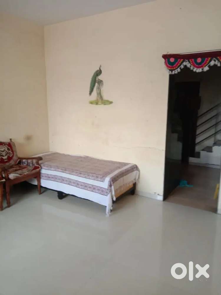 2bhk olad banglo