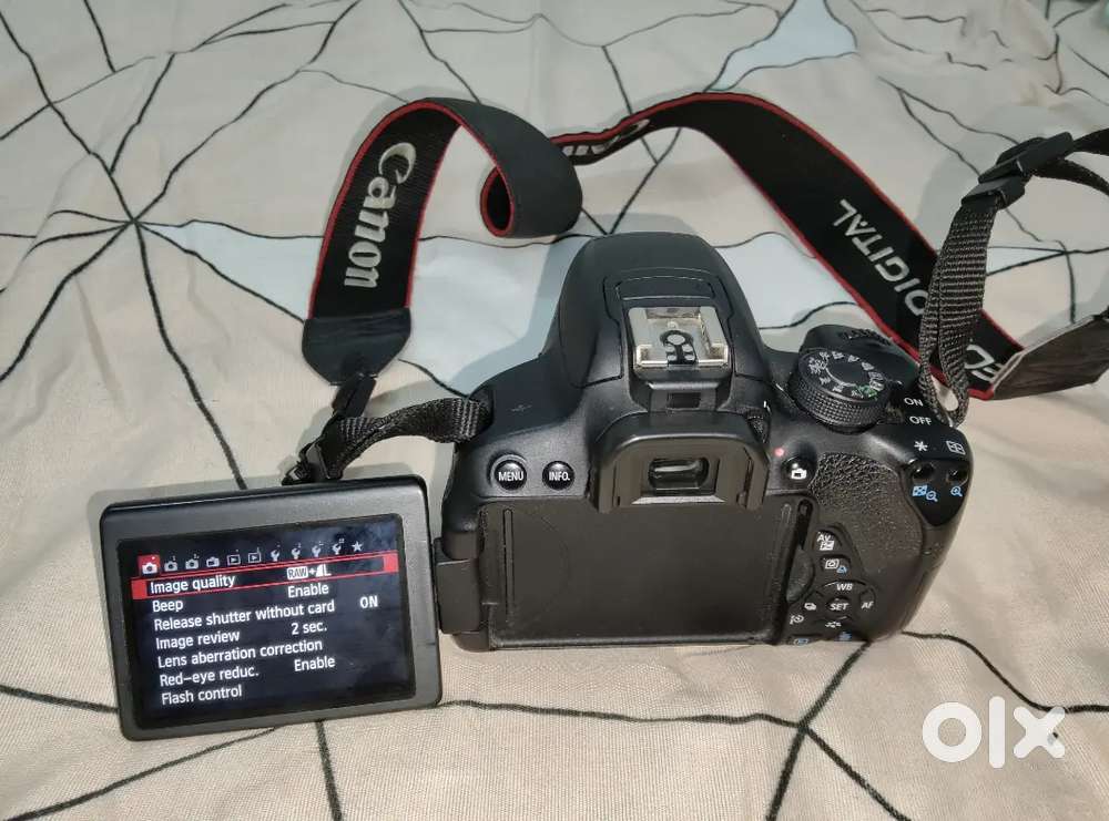 Canon 700d touch screen
