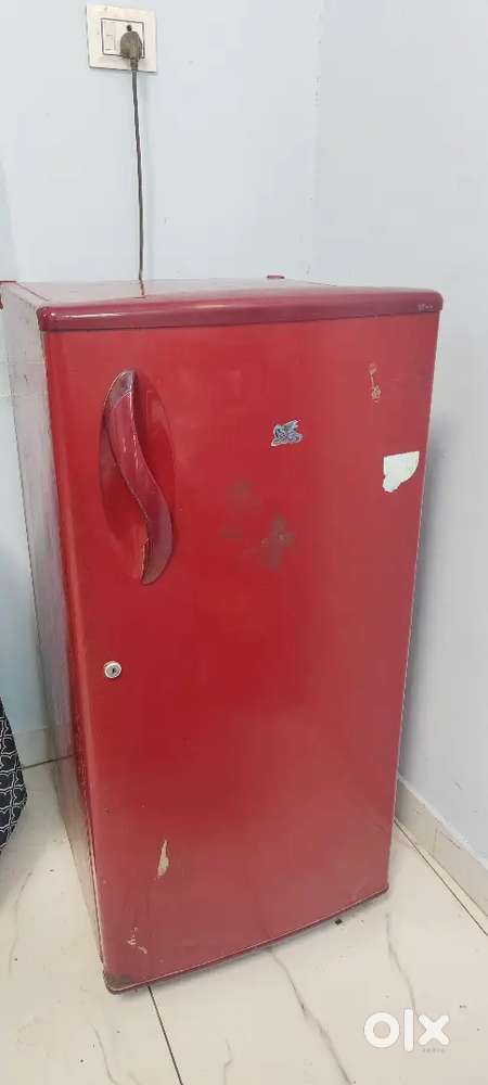 LG Fridge well maintained in Good Condition