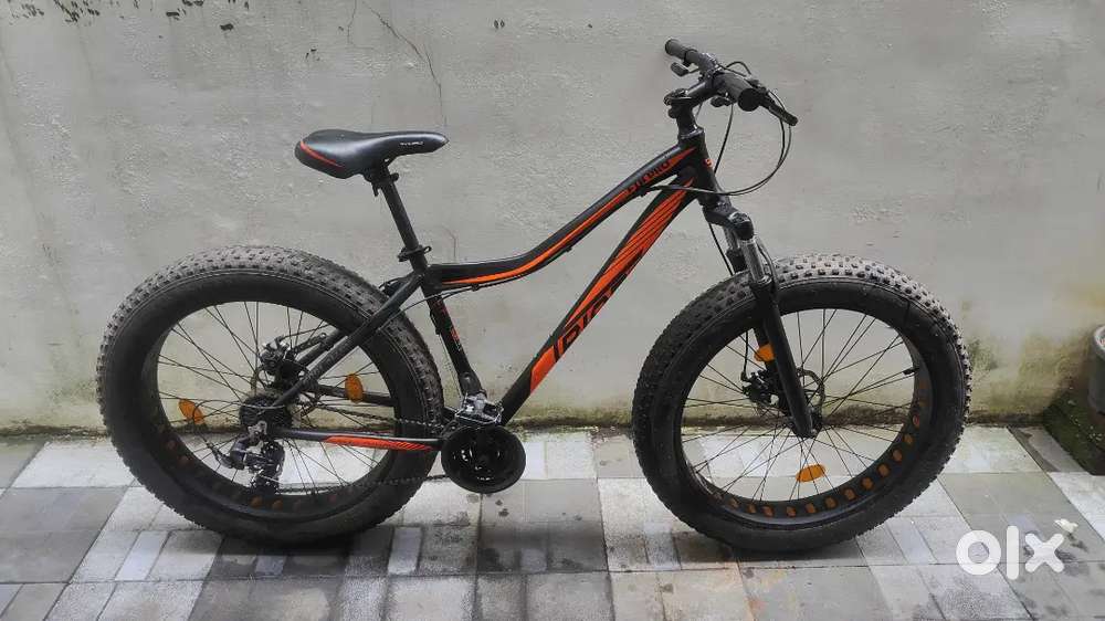 FAT WITH ALLOY FRAME IN GOOD CONDITION