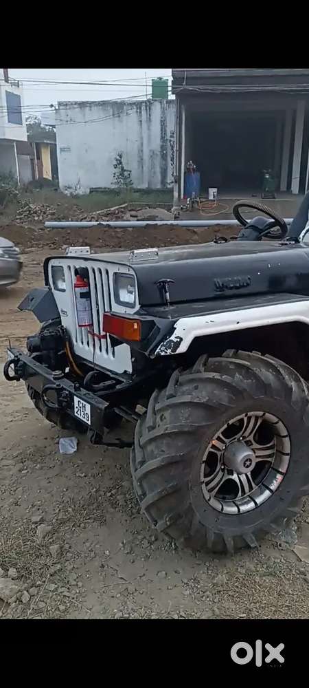 Jeep Mahindra Totya ka engine full powar starting